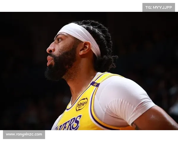 NBA湖人VS魔术107-98全场录像&集锦:科比伤缺拉塞尔27分湖人2连胜 NBA湖人VS魔术107-98全场录像&集锦:科比伤缺拉塞尔27分湖人2连胜